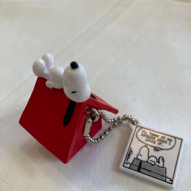 SNOOPY(スヌーピー)のSnoopyキーホルダー3点セットウッドストック・スヌーピーハウス・スヌーピー エンタメ/ホビーのアニメグッズ(キーホルダー)の商品写真