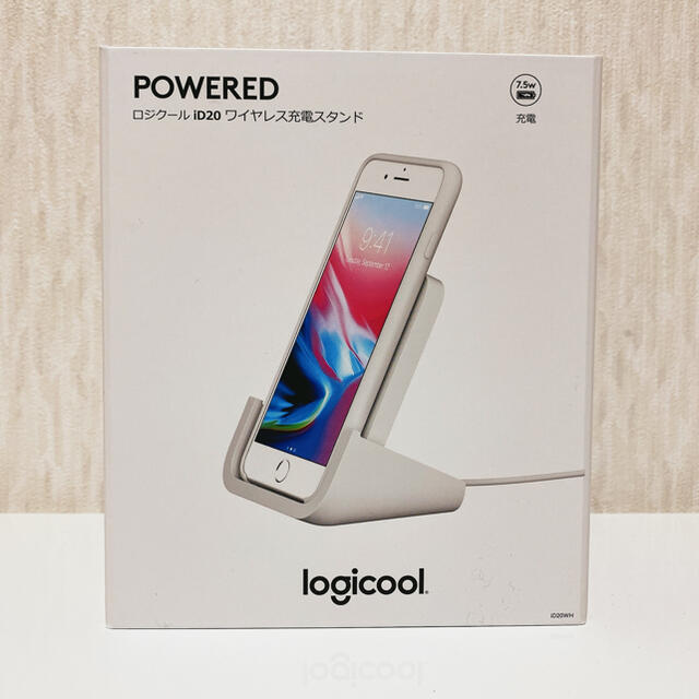 ロジクール　充電器 スマホ/家電/カメラのスマートフォン/携帯電話(バッテリー/充電器)の商品写真