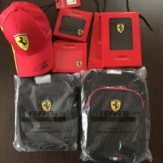 フェラーリ(Ferrari)のsr専用です。　　　新品　保管品フェラーリ福袋(ショルダーバッグ)