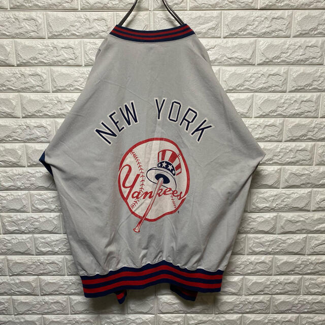 Champion(チャンピオン)の【Champion】90's 青タグ MLB ニューヨークヤンキース 刺繍 メンズのトップス(スウェット)の商品写真