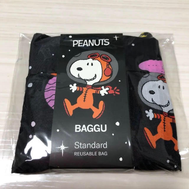 BEAMS(ビームス)のBAGGU 限定エコバッグ PEANUTS Snoopy コラボ スペース レディースのバッグ(エコバッグ)の商品写真