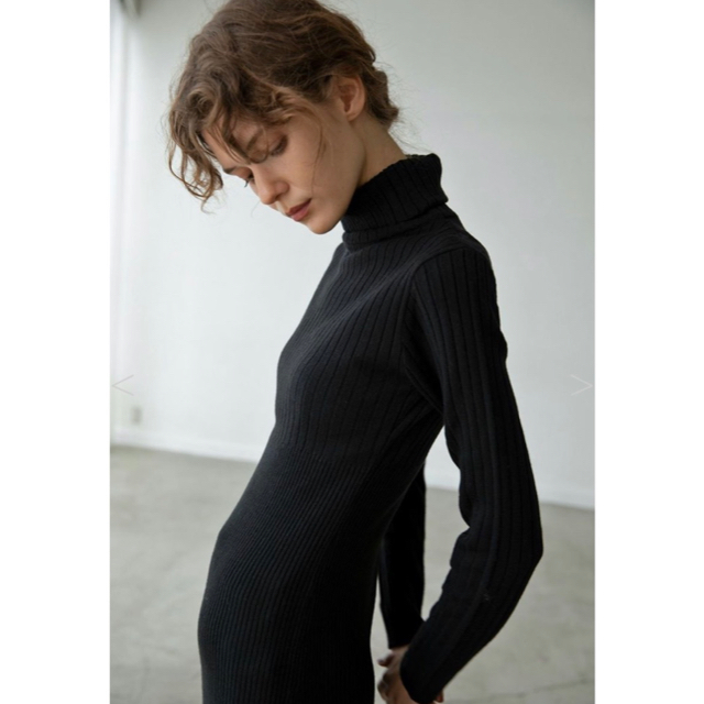 mangata  Rib knit onepiece