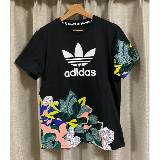 adidas(アディダス)のアディダスオリジナルス　Ｔシャツ レディースのトップス(Tシャツ(半袖/袖なし))の商品写真