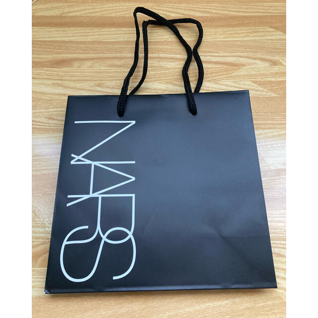 NARS(ナーズ)のNARS ショップ袋 レディースのバッグ(ショップ袋)の商品写真