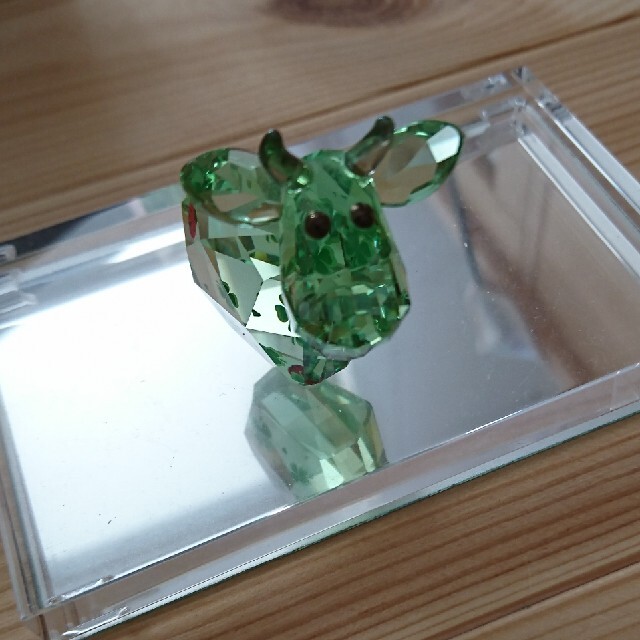 スワロフスキー 牛 Lucky Mo | agro-vet.hr
