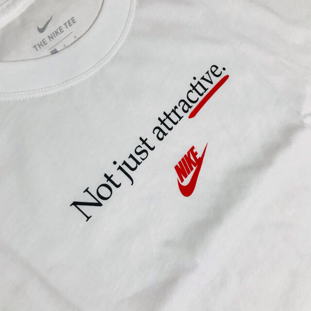 NIKE(ナイキ)のフニピー様専用　新品　定価12100円　NIKE レディ　シャツ　パンツ　L  レディースのレディース その他(セット/コーデ)の商品写真