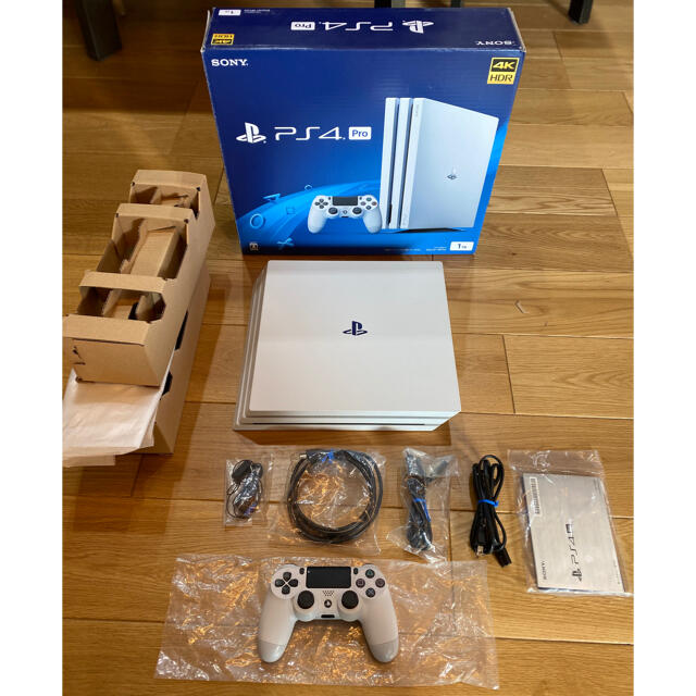 SONY PlayStation4 Pro 本体 CUH-7200BB02