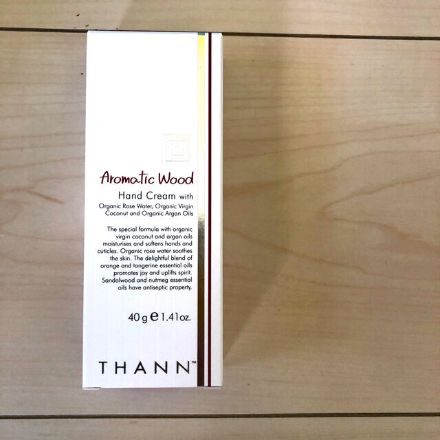 THANN(タン)のTHANN Aromatic Wood Hand Cream コスメ/美容のボディケア(ハンドクリーム)の商品写真