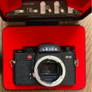 ライカ(LEICA)の【美品】Leica R5(フィルムカメラ)