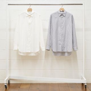 アンユーズド(UNUSED)のunused 19ss スリットシャツ 白(シャツ)