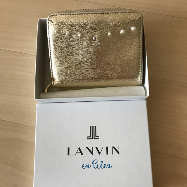 LANVIN en Bleu(ランバンオンブルー)の財布 レディースのファッション小物(財布)の商品写真