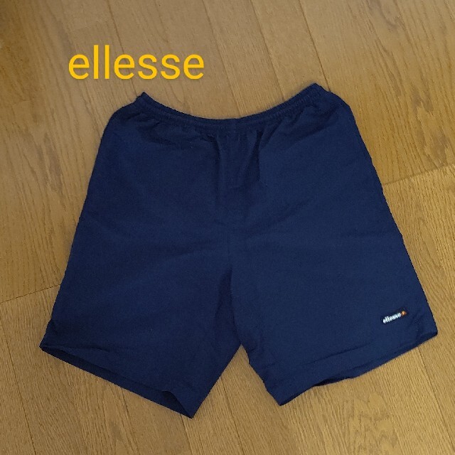 ellesse(エレッセ)のellesse エレッセ M 女性 ネイビー ハーフパンツ ゴムパンツ コットン レディースのパンツ(ハーフパンツ)の商品写真