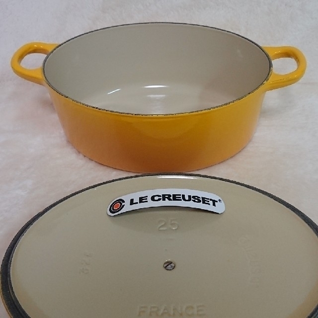 LE CREUSET   ル・クルーゼ cm ココット オーバル ディジョン