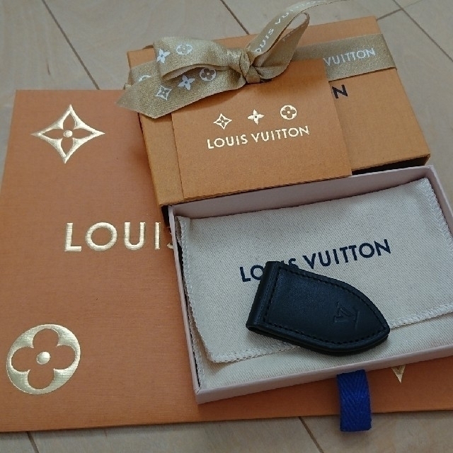 LOUIS VUITTON マネークリップ 未使用品