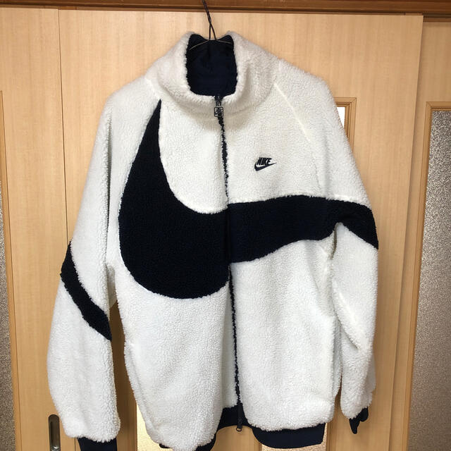 NIKE(ナイキ)のNIKE ビッグスウォッシュボアジャケット リバーシブル メンズのジャケット/アウター(ブルゾン)の商品写真