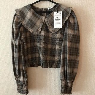 ZARA - ZARA チェック柄ピーターパン襟トップスの通販 by お気軽 ...