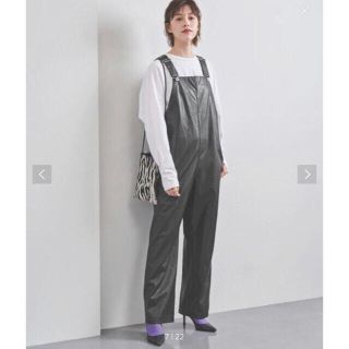 ユナイテッドアローズ(UNITED ARROWS)のnrike様専用　フェイクレザーサロペット(サロペット/オーバーオール)