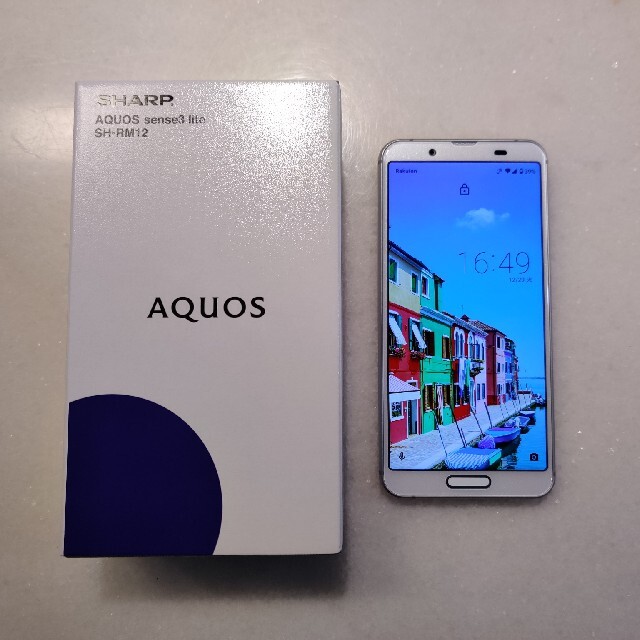 aquos sense3 lite