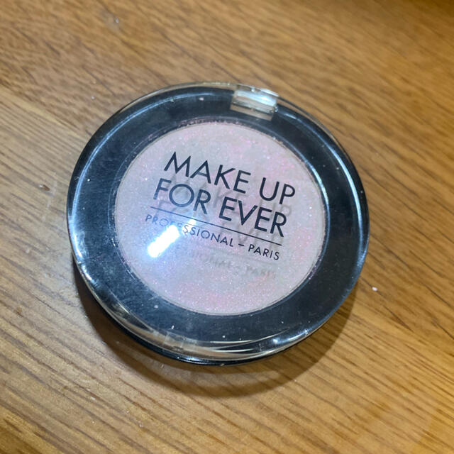 MAKE UP FOR EVER(メイクアップフォーエバー)のmake up forever アイシャドウ　ピンクラメ コスメ/美容のベースメイク/化粧品(アイシャドウ)の商品写真