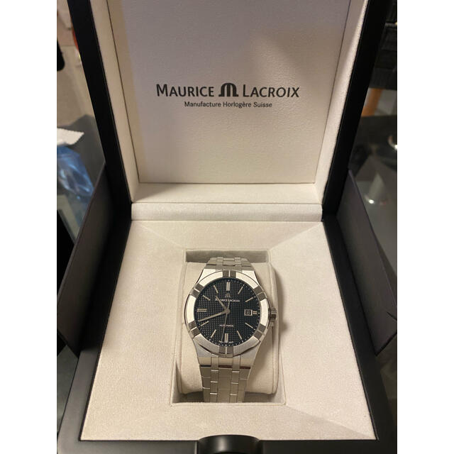 MAURICE LACROIX(モーリスラクロア)の(大人気)モーリスラクロア　アイコン　42mm ブラック メンズの時計(腕時計(アナログ))の商品写真