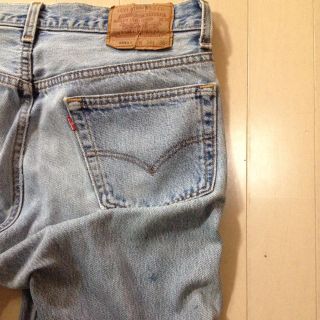 リーバイス(Levi's)の汚れ確認(デニム/ジーンズ)