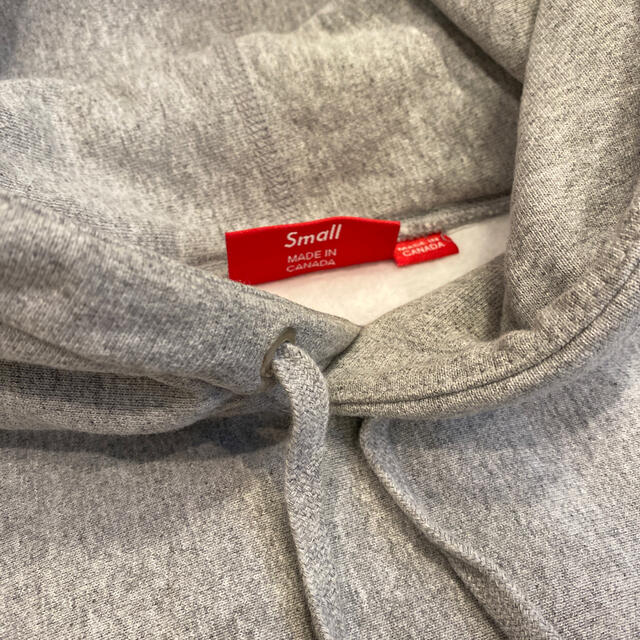 Supreme パーカー