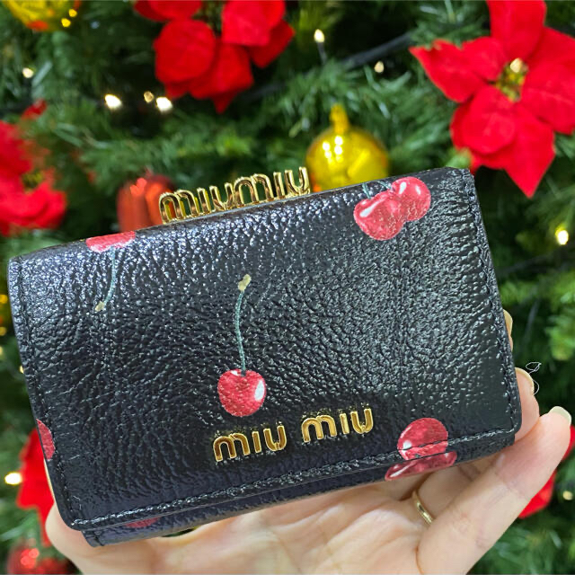 miumiu 財布  ❌売り切れました❌