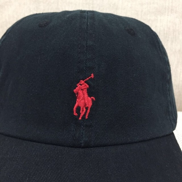 POLO RALPH LAUREN(ポロラルフローレン)の男女兼用新品ラルフローレンキャップ黒/赤 メンズの帽子(キャップ)の商品写真