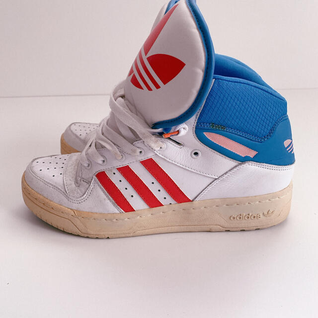 adidas Originals 未使用スニーカー 27.5cm