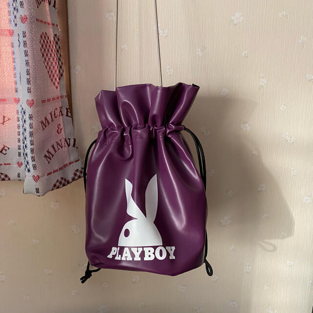 PLAYBOY(プレイボーイ)のプレイボーイ　紫ショルダーバック レディースのバッグ(ショルダーバッグ)の商品写真