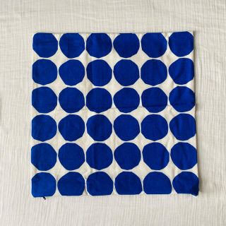 マリメッコ(marimekko)のMarrimekko キヴェット柄 クッションカバー　青(クッションカバー)