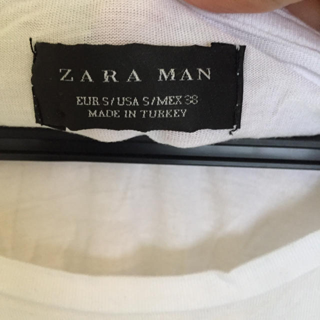 ZARA(ザラ)のチェーンデザイン☆メンズ☆ メンズのトップス(Tシャツ/カットソー(半袖/袖なし))の商品写真