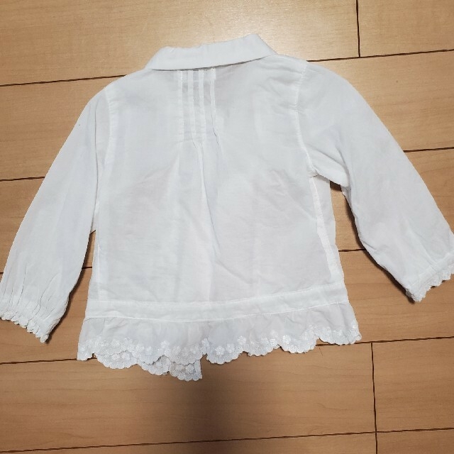 ほぼ未使用ブラウス キッズ/ベビー/マタニティのベビー服(~85cm)(シャツ/カットソー)の商品写真