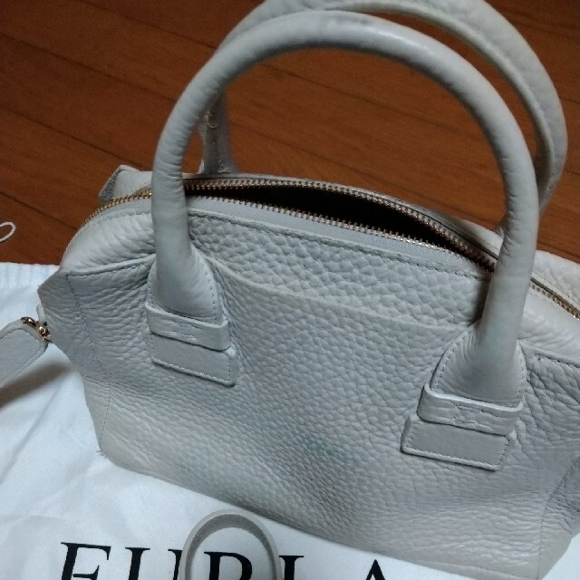 Furla(フルラ)のみっちゃん様専用　フルラ　　バッグ レディースのバッグ(ショルダーバッグ)の商品写真