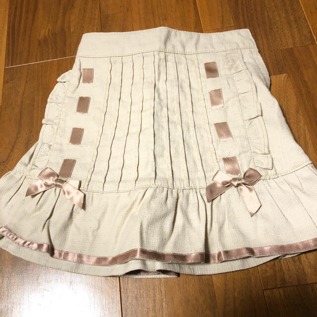 Shirley Temple(シャーリーテンプル)のシャーリーテンプル　ベージュ　スカート　120 キッズ/ベビー/マタニティのキッズ服女の子用(90cm~)(スカート)の商品写真