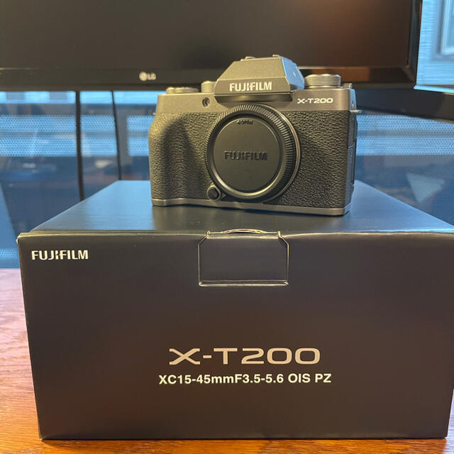 通販激安セール X-T200 ダークシルバー FUJIFILM