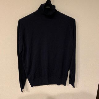 ジョンスメドレー(JOHN SMEDLEY)のタートルネックセーター　ジョンスメドレー(ニット/セーター)