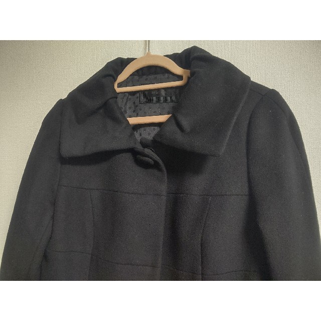 TO BE CHIC(トゥービーシック)のトゥービーシック☆ハーフコート ブラック 黒 42サイズ 11号 レディースのジャケット/アウター(その他)の商品写真