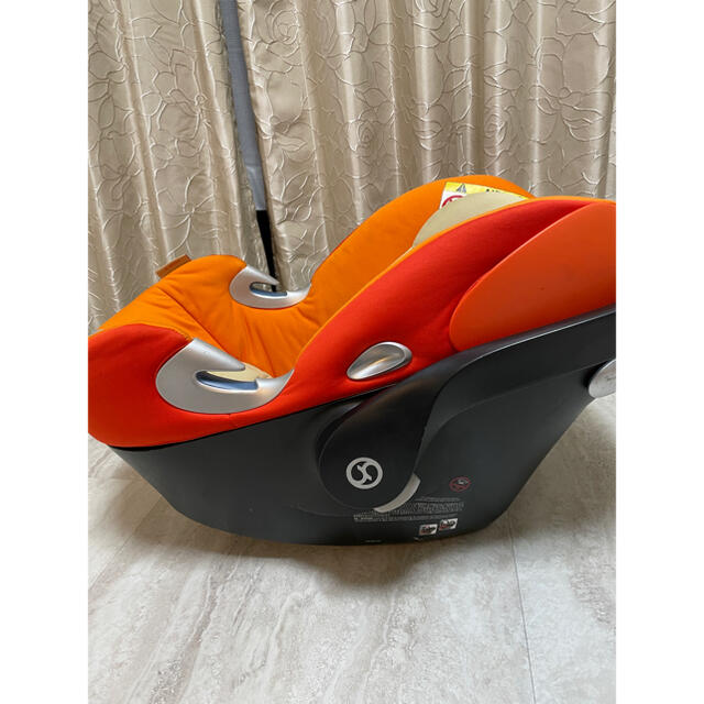 cybex AtonQ