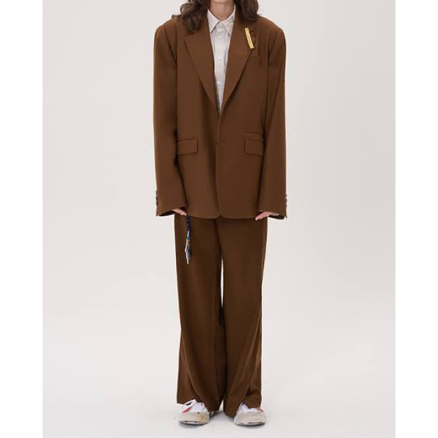 宅配便配送 MAISON KITSUNE' セットアップ 18aw アーダーエラー 25日