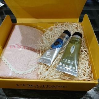 ロクシタン(L'OCCITANE)のロクシタンハンドクリーム&ハンカチのセット(ハンドクリーム)