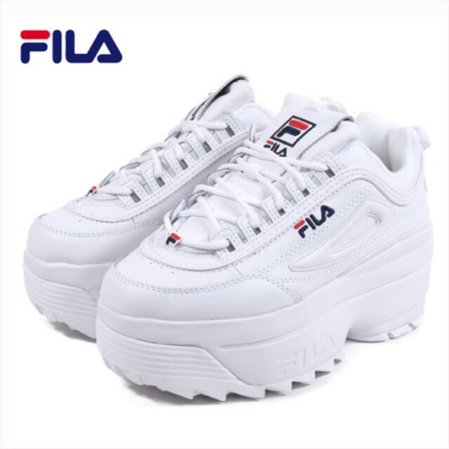 FILA(フィラ)のM様専用☆訳あり☆FILA☆フィラ☆ディスラプター2☆スニーカー☆厚底スニーカー レディースの靴/シューズ(スニーカー)の商品写真