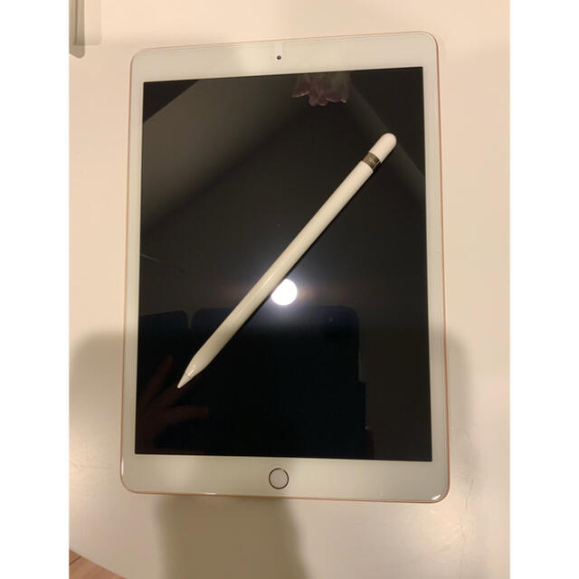 iPad第七世代　Apple Pencil セットタブレット