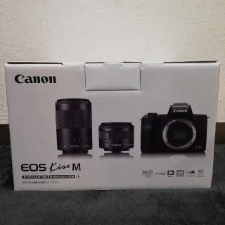 キヤノン(Canon)のCanon　EOS   kiss M ダブルズームキット　黒　新品未使用(ミラーレス一眼)