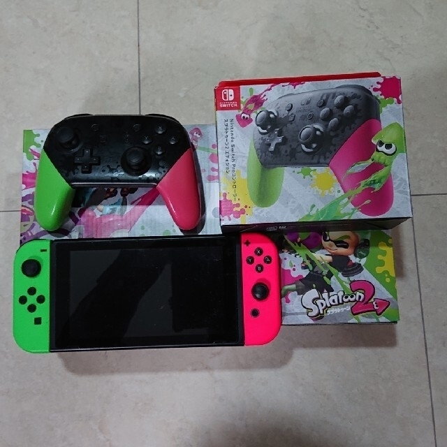 ジャンク品 Nintendo Switch スプラトゥーン2セット 微笑ましい ジャンク品 Nintendo Switch スプラトゥーン2セット 微笑ましい