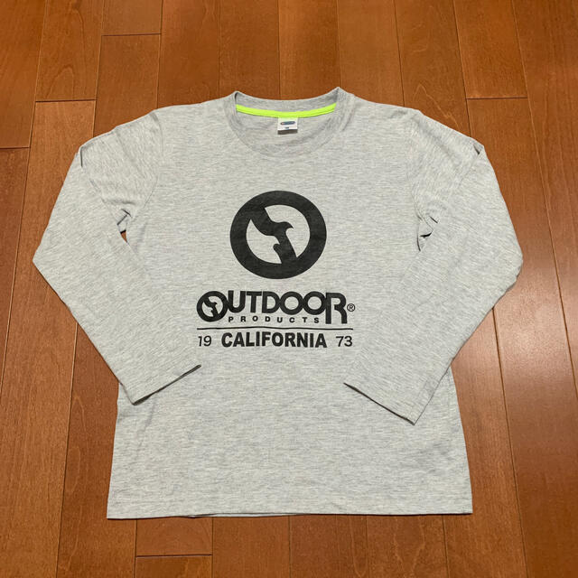 OUTDOOR PRODUCTS(アウトドアプロダクツ)のoutdoor ロングTシャツ160cm  キッズ/ベビー/マタニティのキッズ服男の子用(90cm~)(Tシャツ/カットソー)の商品写真
