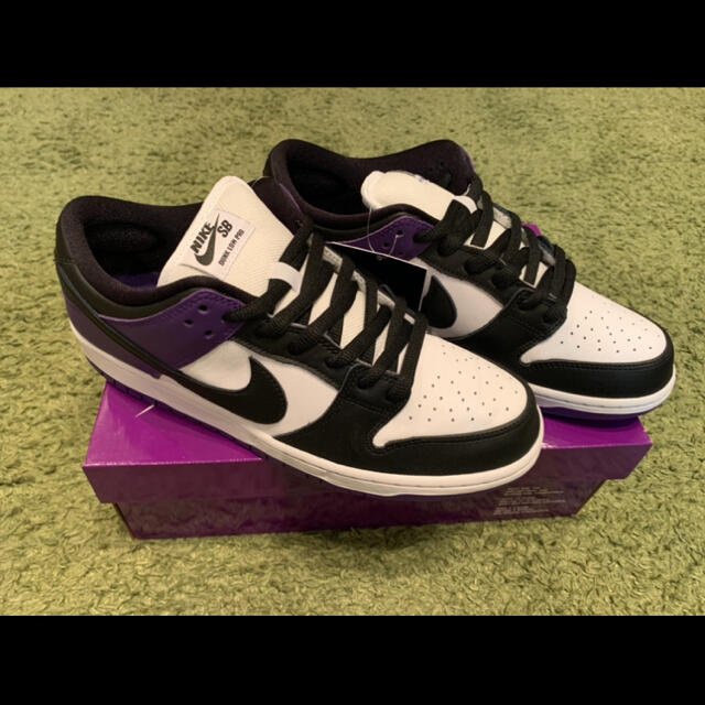 NIKE(ナイキ)のNIKE SB DUNK LOW PRO "COURT PURPLE" メンズの靴/シューズ(スニーカー)の商品写真