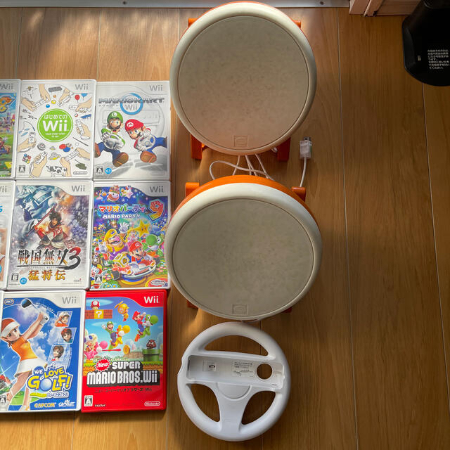 Wii(ウィー)のNintendo Wii セット　太鼓の達人セット　マリオカートセット　ソフト エンタメ/ホビーのゲームソフト/ゲーム機本体(家庭用ゲーム機本体)の商品写真