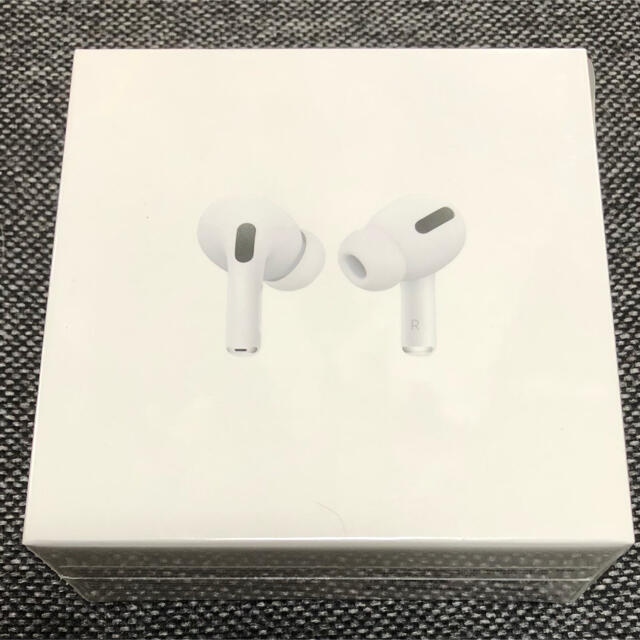 Apple(アップル)の【新品・速達】AirPodsPro エアーポッズプロ　MWP22j/A国内正規品 スマホ/家電/カメラのオーディオ機器(ヘッドフォン/イヤフォン)の商品写真