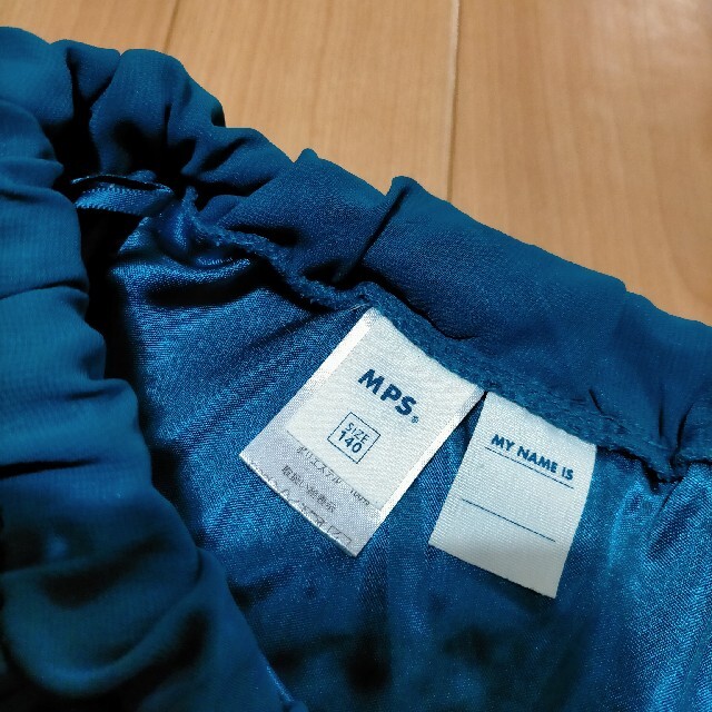 MPS(エムピーエス)のMPS 140 スカート キッズ/ベビー/マタニティのキッズ服女の子用(90cm~)(スカート)の商品写真